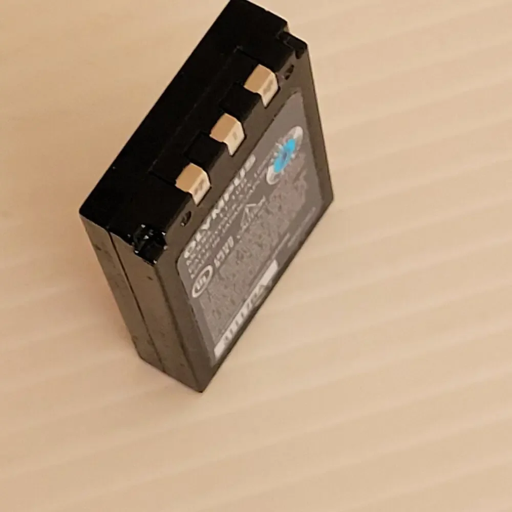 Genuine OEM Olympus Battery LI-10B 3.7V 1090Mah